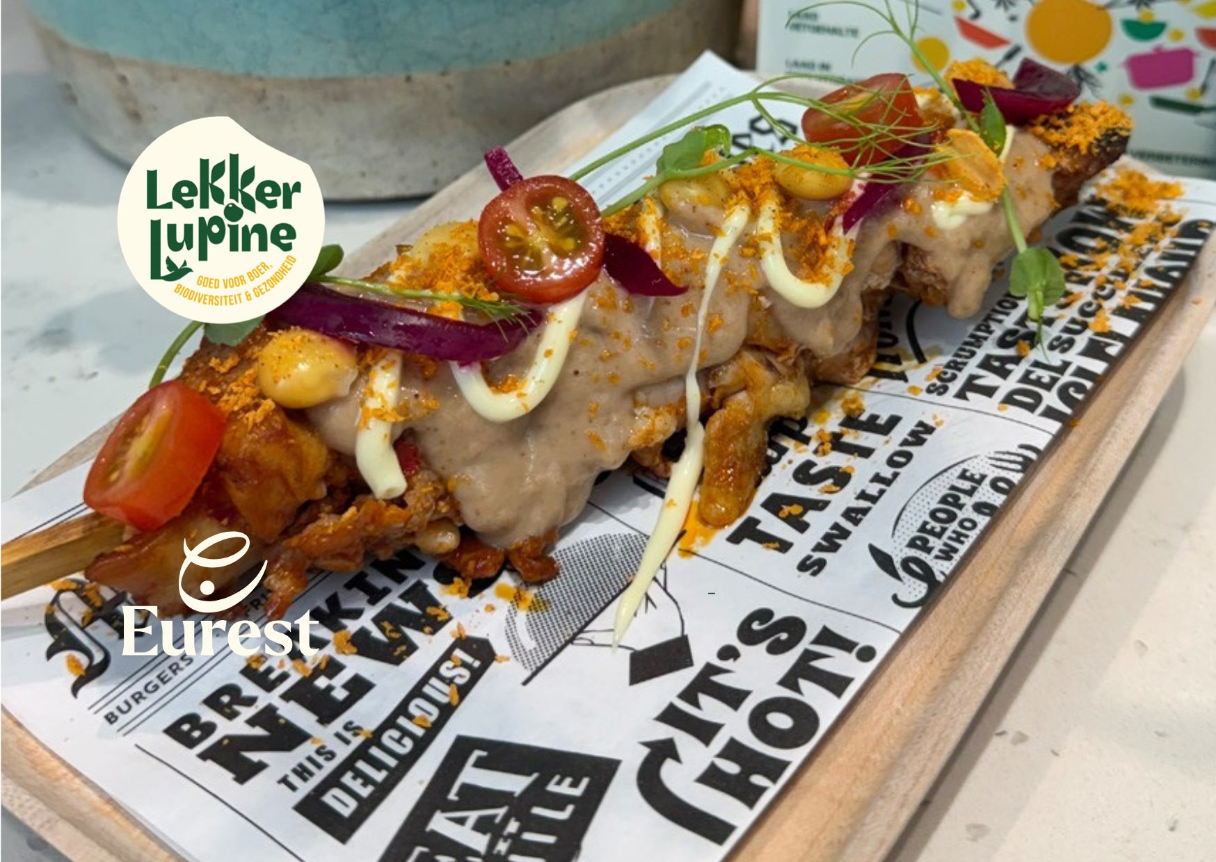 Satésaus van lupine